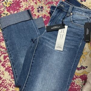 Liverpool Women's Classic Blue Ankle Jeans